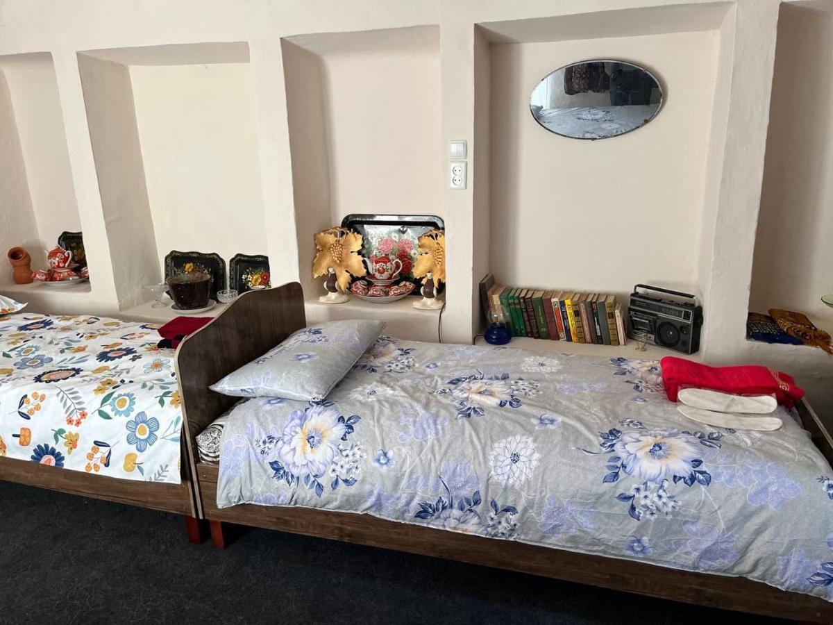 Tasmin Mexr Hostel Samarkanda Zewnętrze zdjęcie